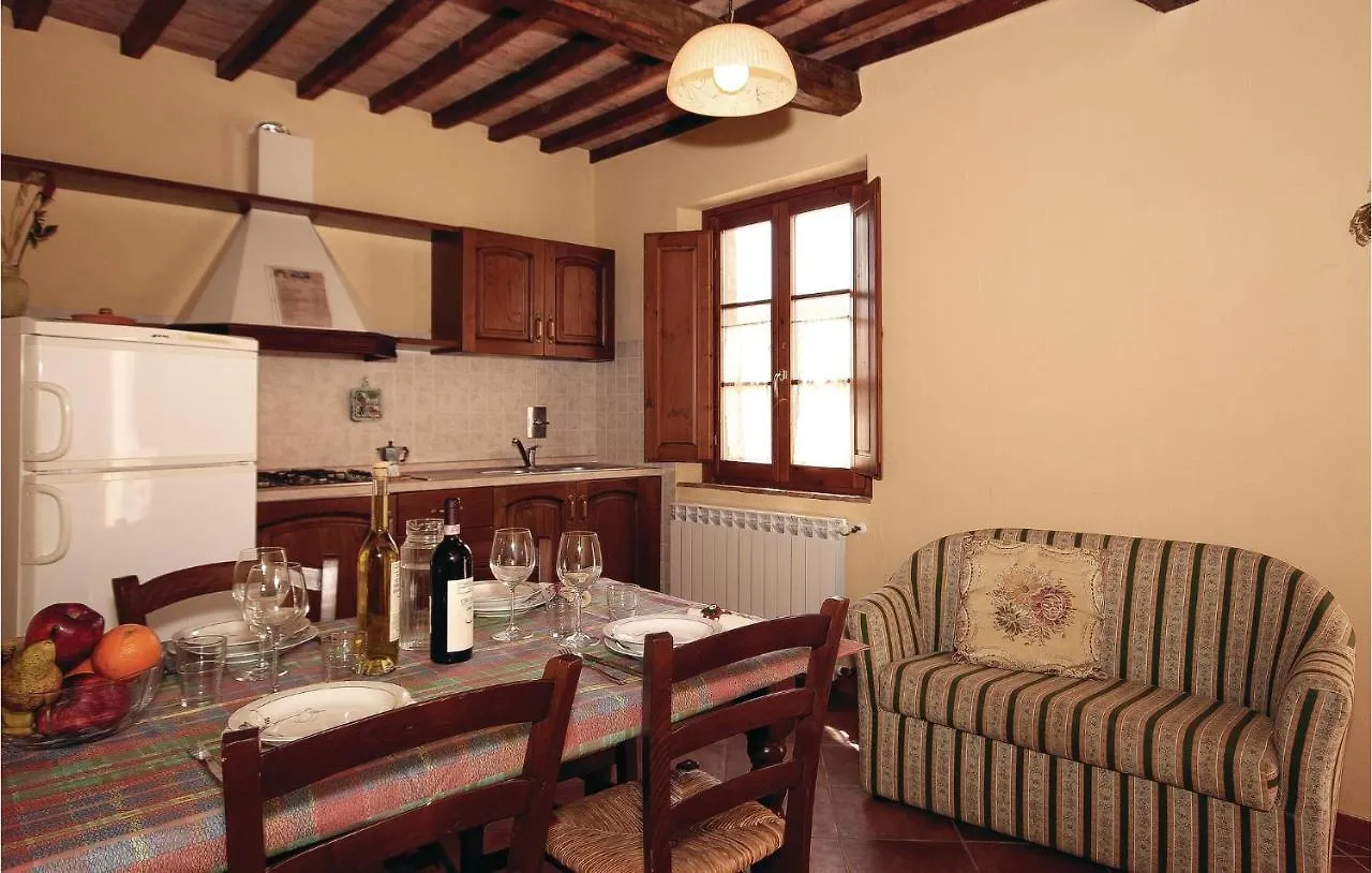 Gorgeous Apartment In Montaione Fi Querce