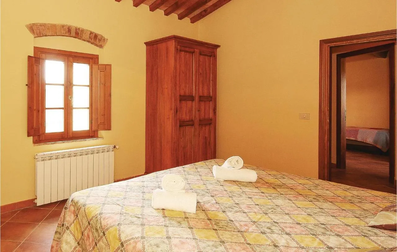Gorgeous Apartment In Montaione Fi Querce  Italy